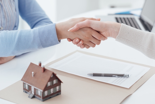 4 Things Every Borrower Needs to Know About Mortgage Brokers